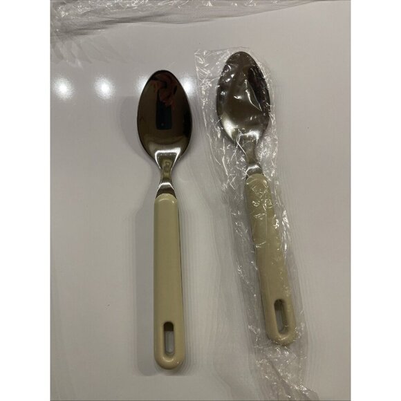 NEW UNUSED Vintage Set Of 2 Stainless Steel Spoons Off White Melamine Handles 6” - Picture 2 of 8